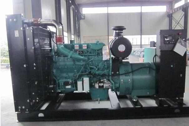 安庆二手常柴300kw大型柴油发电机组